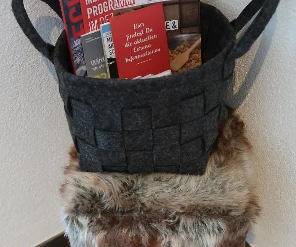 Апартаменты Bergzeit *